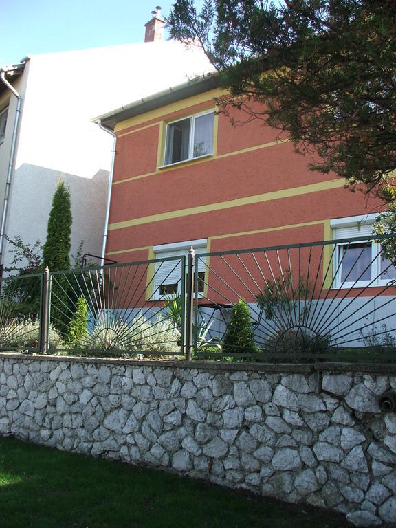 Hotel Almagyar Vendeghaz Erlau Exterior foto